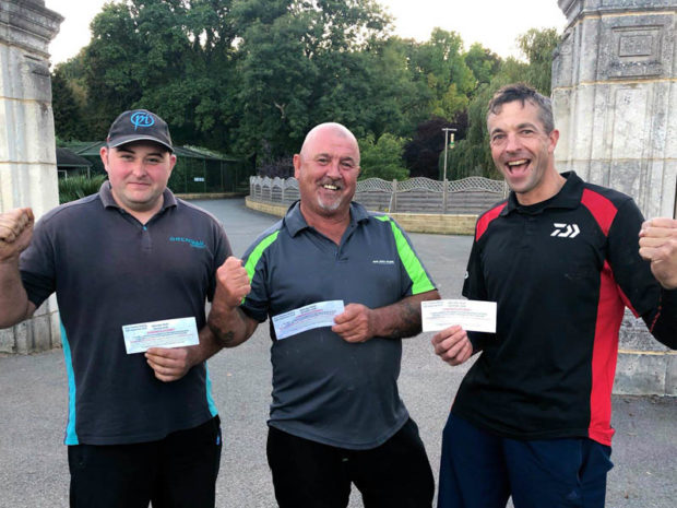 Barry Chapman (centre) qualifies for the 2018 RiverFest Grand Final Barry Chapman (centre) qualifies for the 2018 RiverFest Grand Final